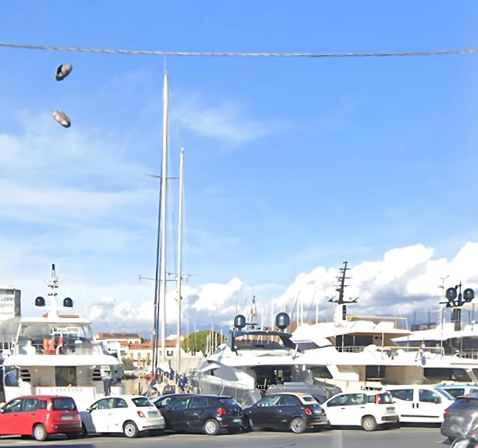 Villa Valentina Versilia Viareggio Luaran gambar